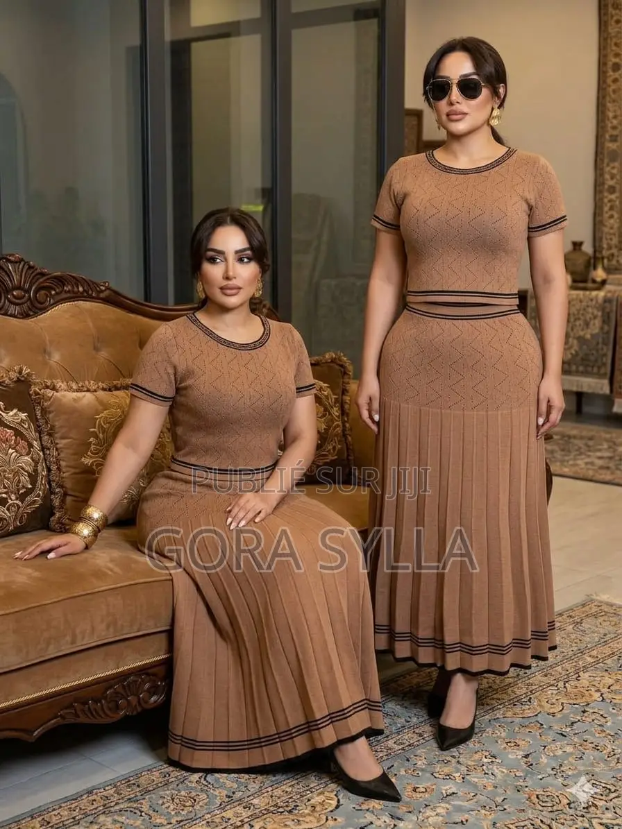 Vêtements De Femmes De Très Bonne Qualité