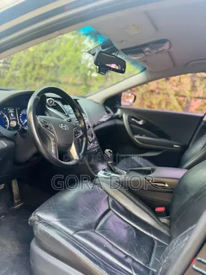 Hyundai Grandeur 2018 Noir