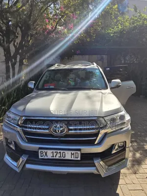 Toyota Land Cruiser 4.5 V8 VXR 2021 Blanc