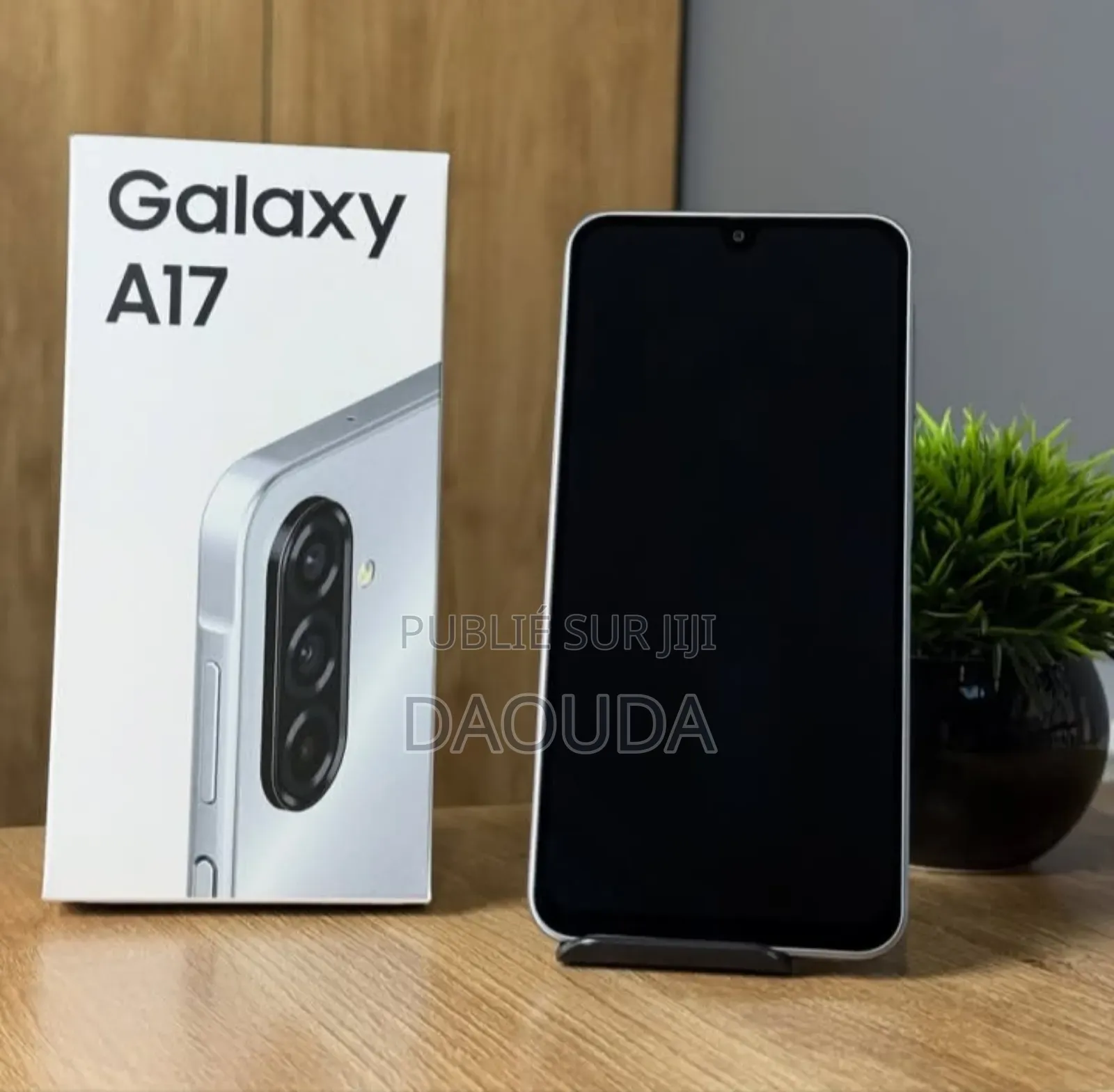 Nouveau Samsung Galaxy A17 128 GB Gris
