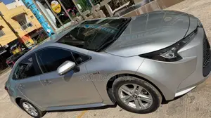 Toyota Corolla 2020 Gris