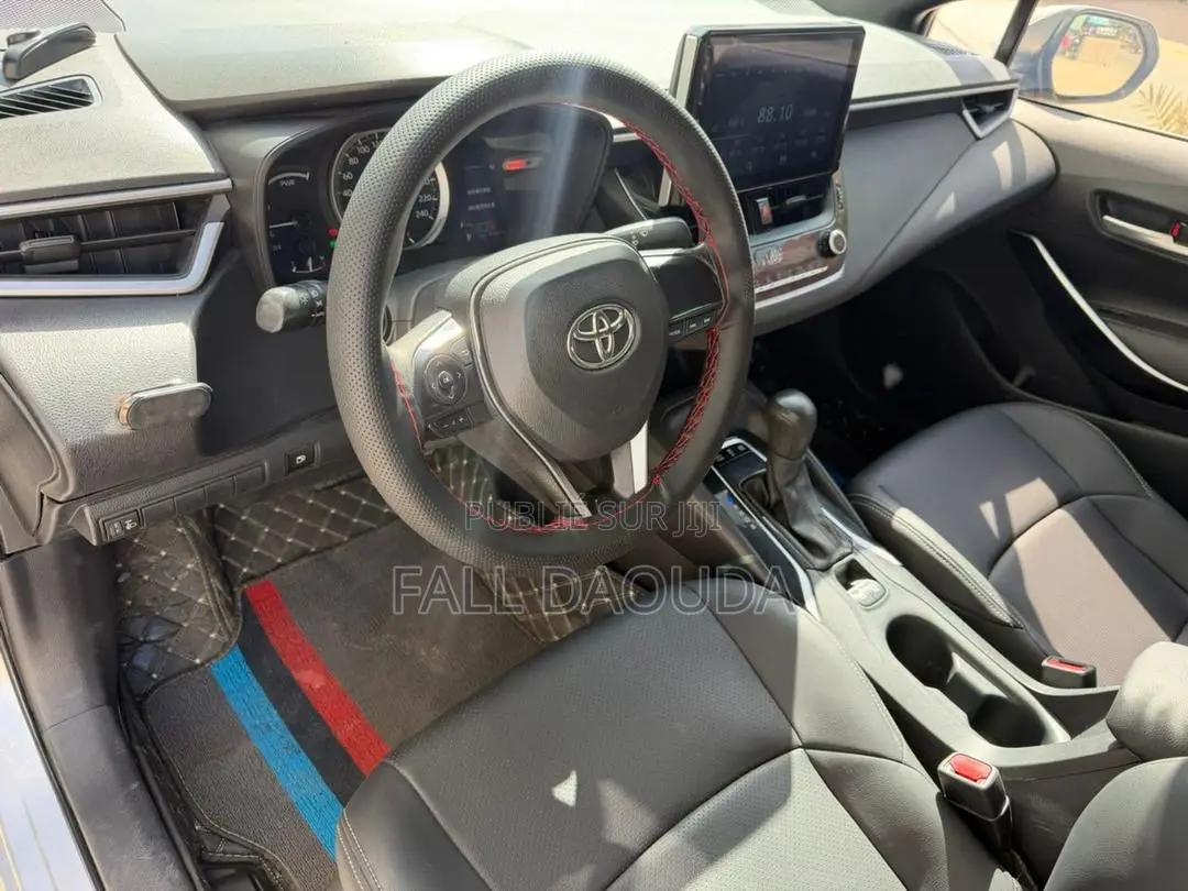 Toyota Corolla 2020 Gris