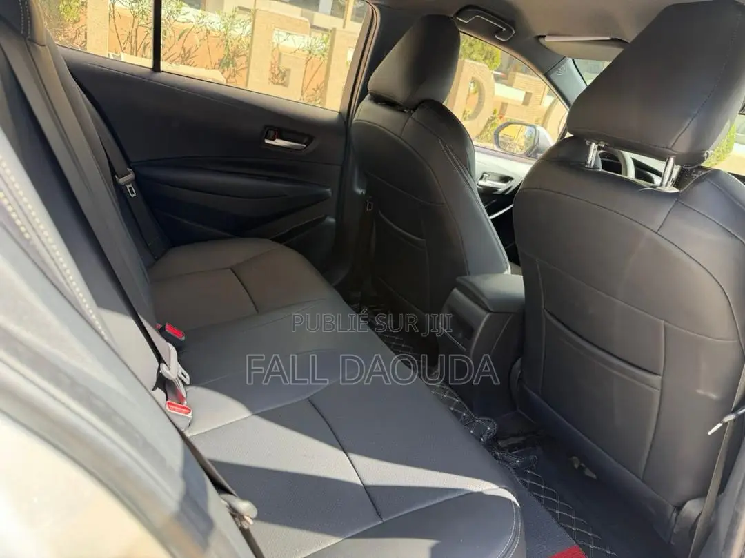 Toyota Corolla 2020 Gris