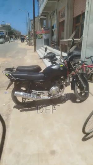 Yamaha YBR 2015 Noir