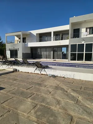 Meublé 4chbre Villa dans Mbour, Thiès Nord à Vendre