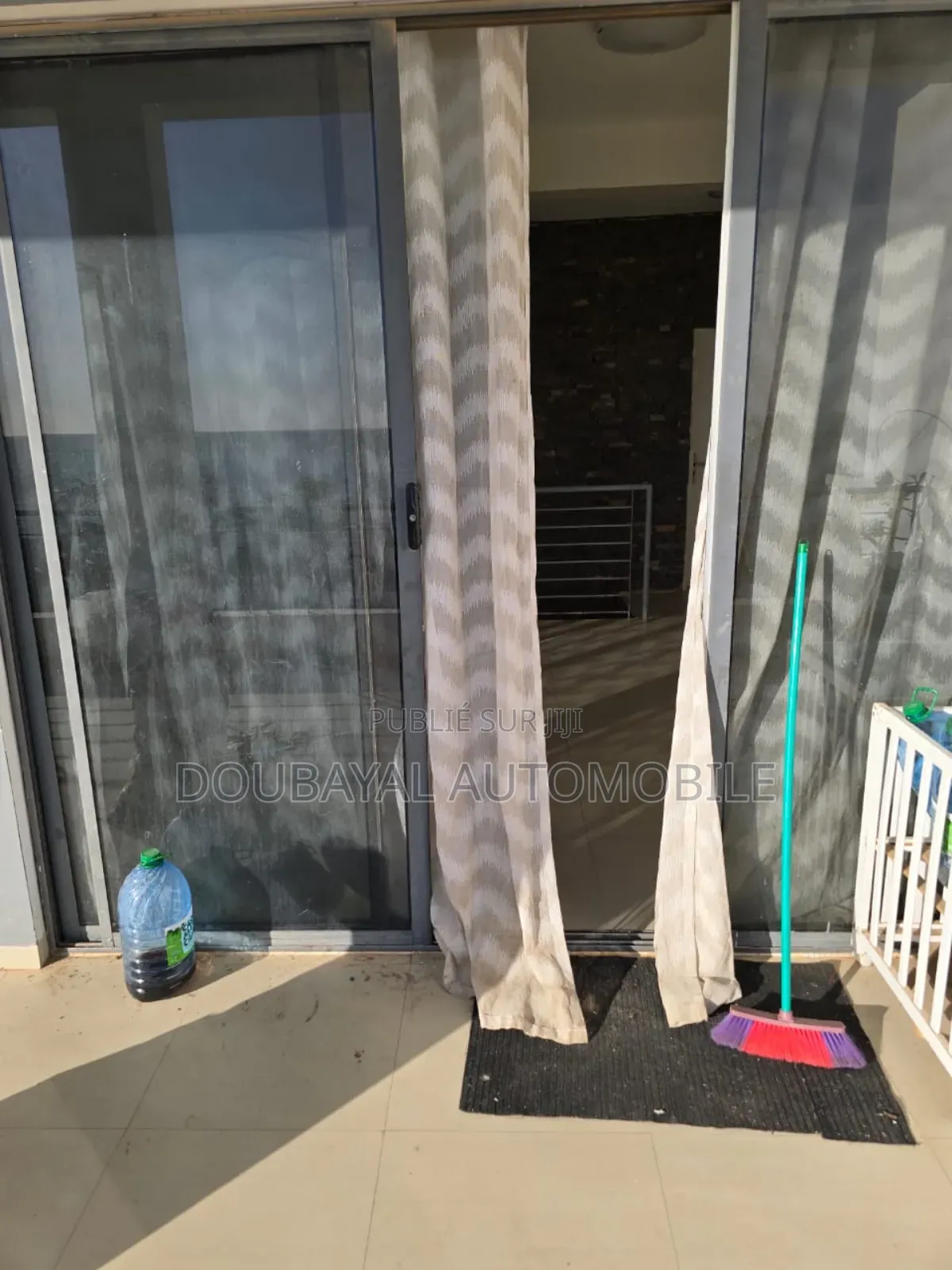 Meublé 4chbre Villa dans Mbour, Thiès Nord à Vendre