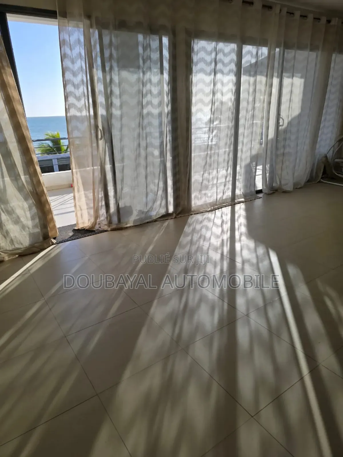 Meublé 4chbre Villa dans Mbour, Thiès Nord à Vendre