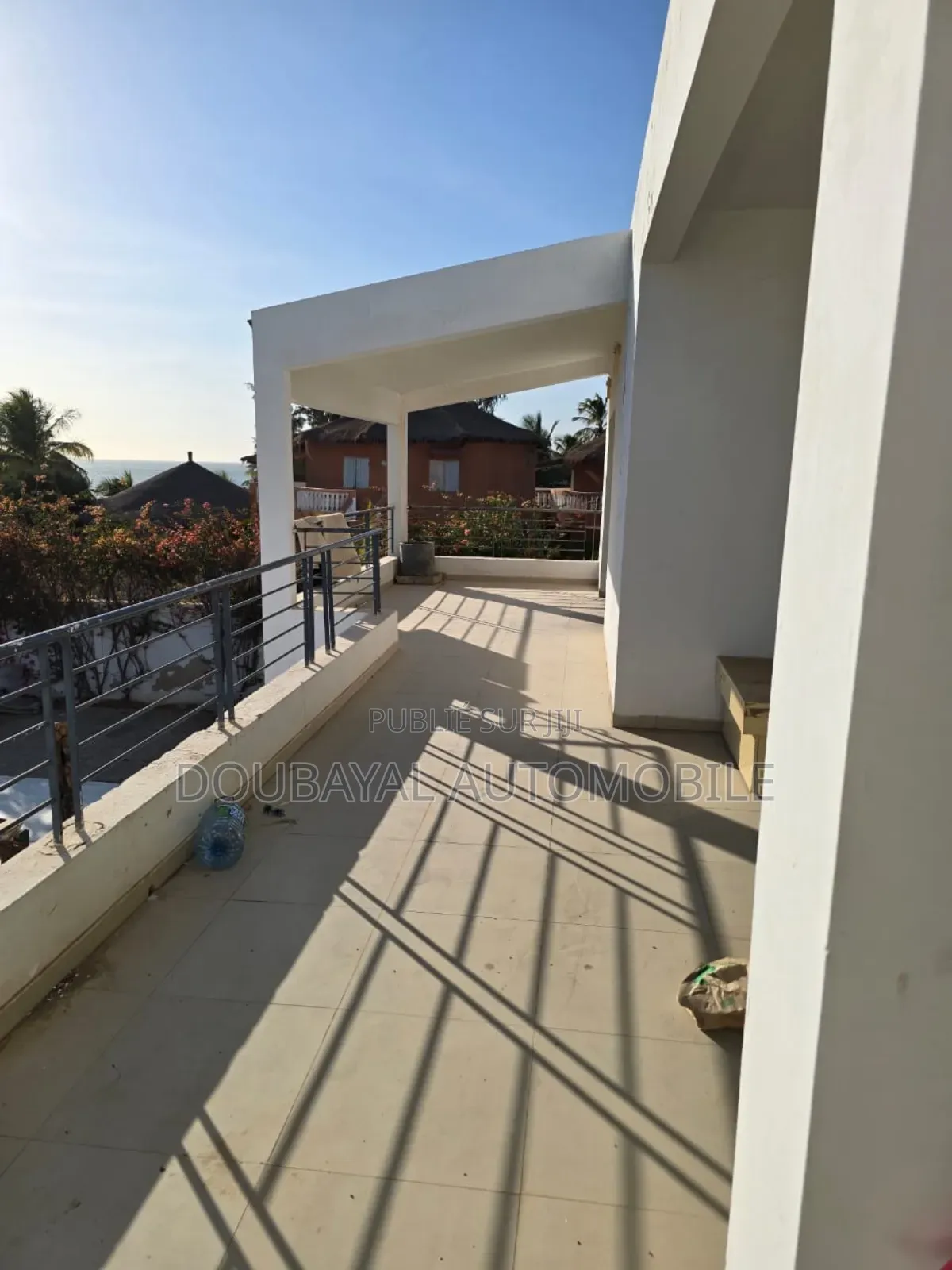 Meublé 4chbre Villa dans Mbour, Thiès Nord à Vendre