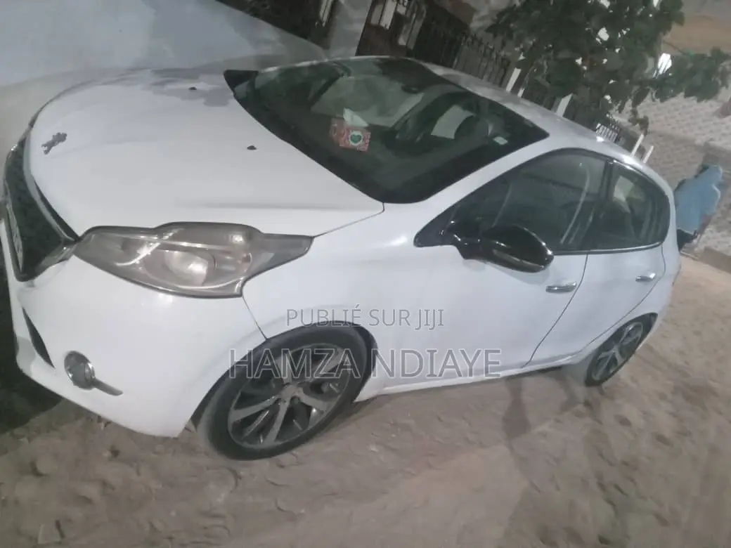 Peugeot 207 2014 Blanc
