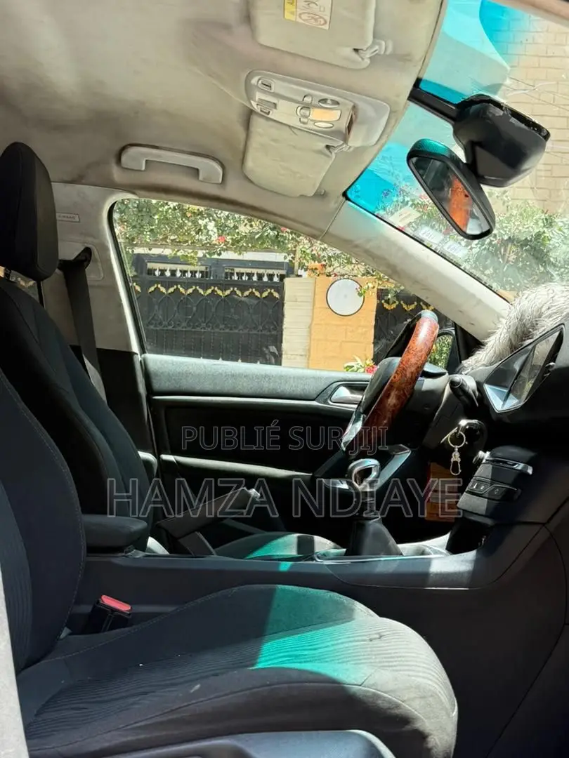 Peugeot 308 2016 Gris