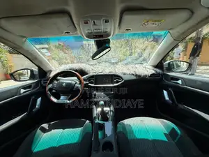 Peugeot 308 2016 Gris