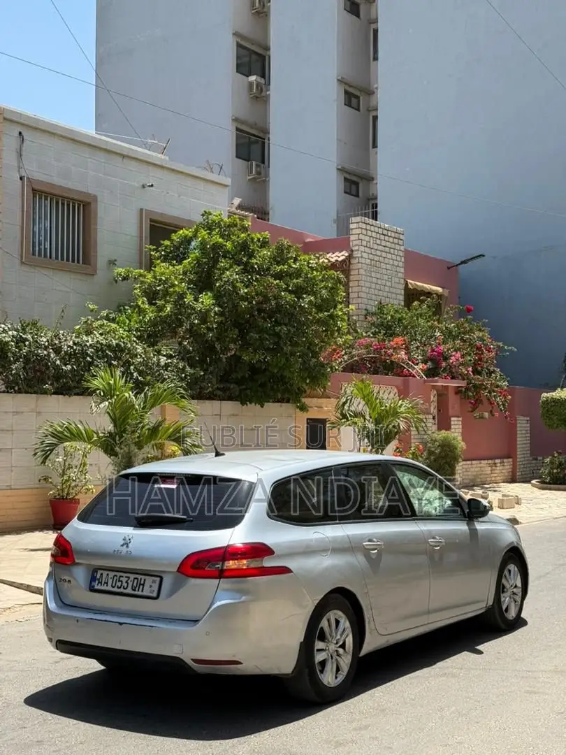 Peugeot 308 2016 Gris