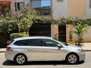 Peugeot 308 2016 Gris