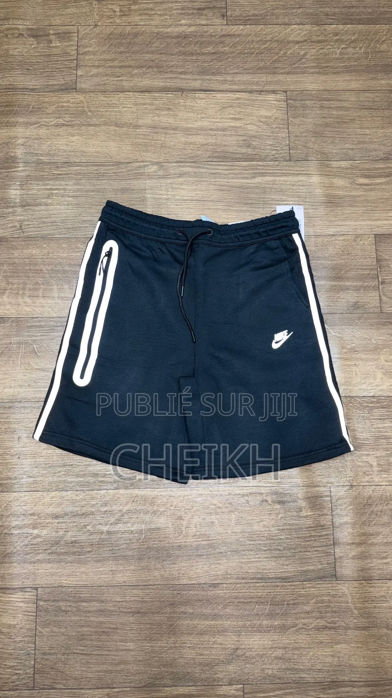 Short Nike Tech Fleece