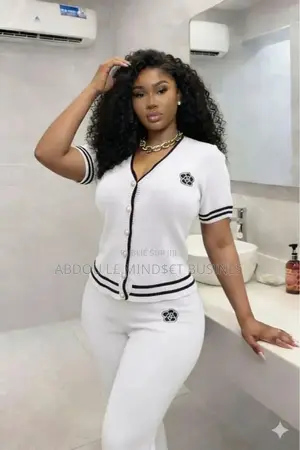 Ensemble Veste Bas Large Disponible