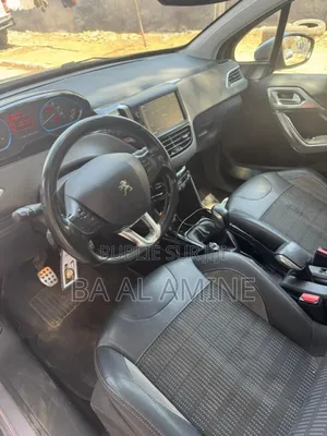 Peugeot 2008 2017 Gris