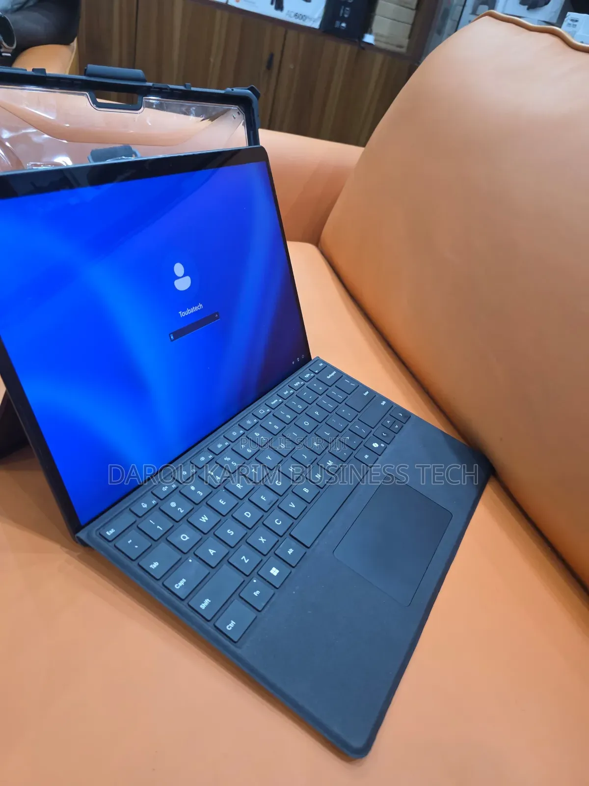 Nouveau Microsoft Surface Pro 9 16GB Intel Core i7 SSD 512GB