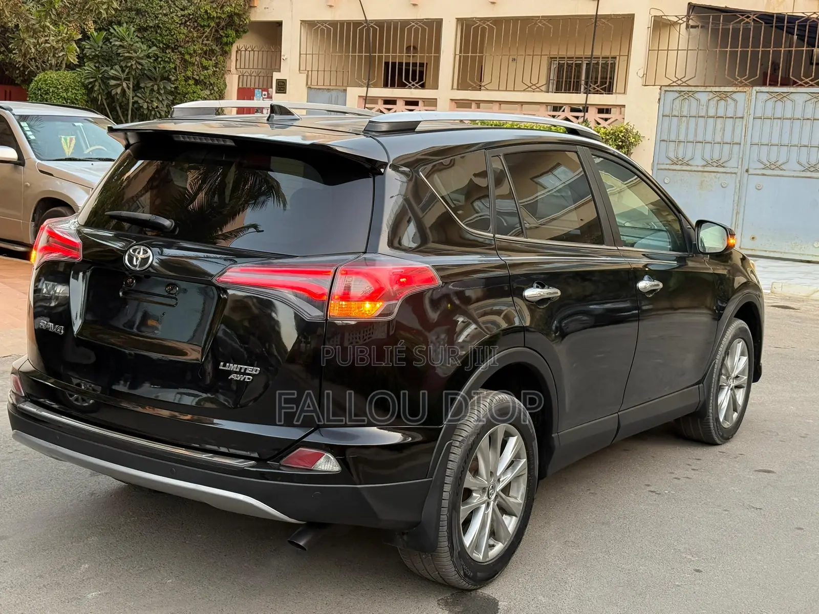 Toyota RAV4 2018 Noir