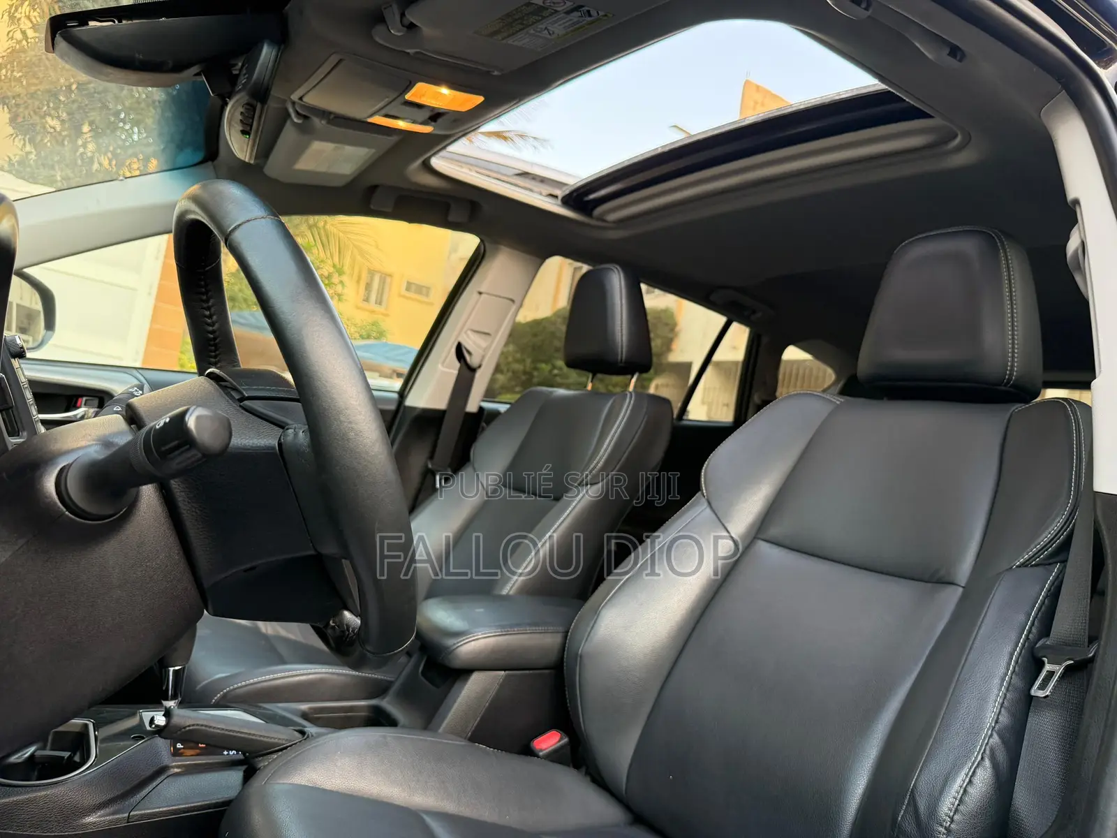 Toyota RAV4 2018 Noir