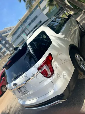 Ford Explorer 2016 Blanc