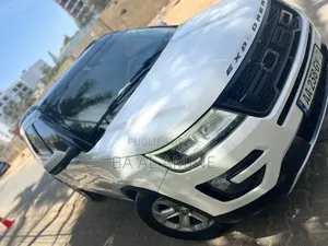 Ford Explorer 2016 Blanc