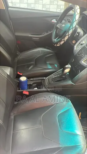 Ford Focus 2015 Blanc