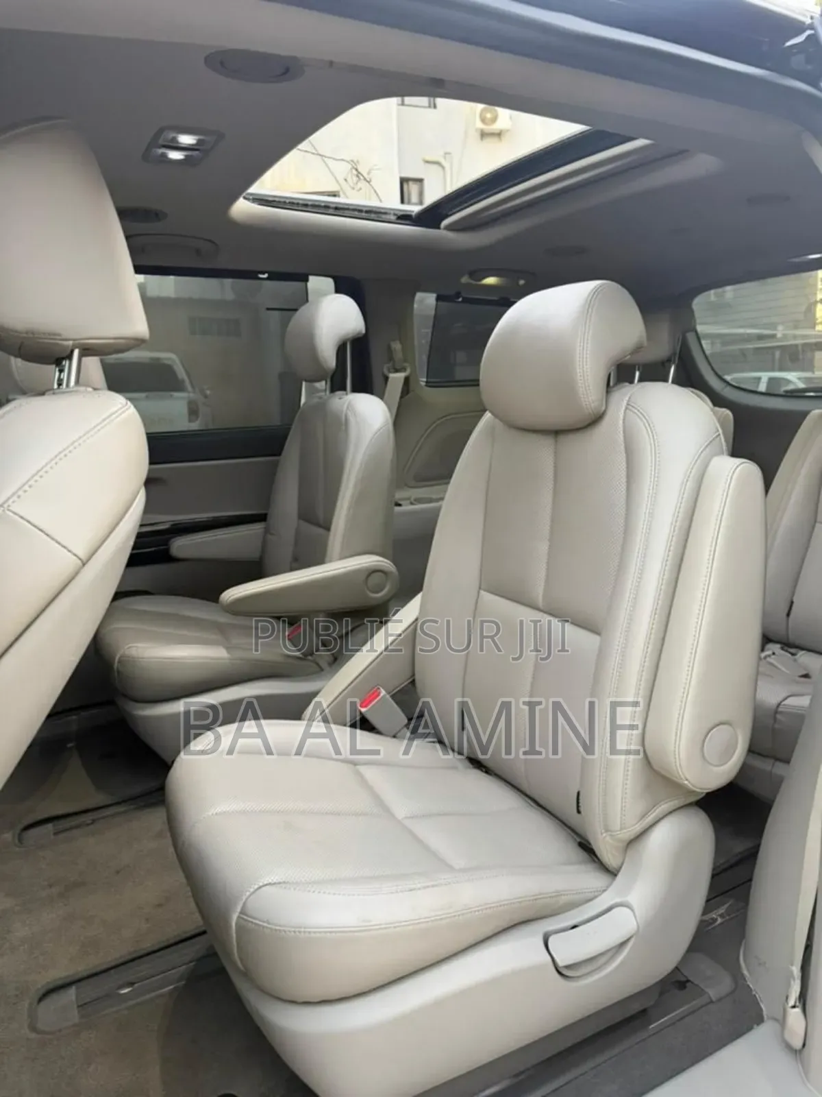 Kia Carnival 2022 Noir