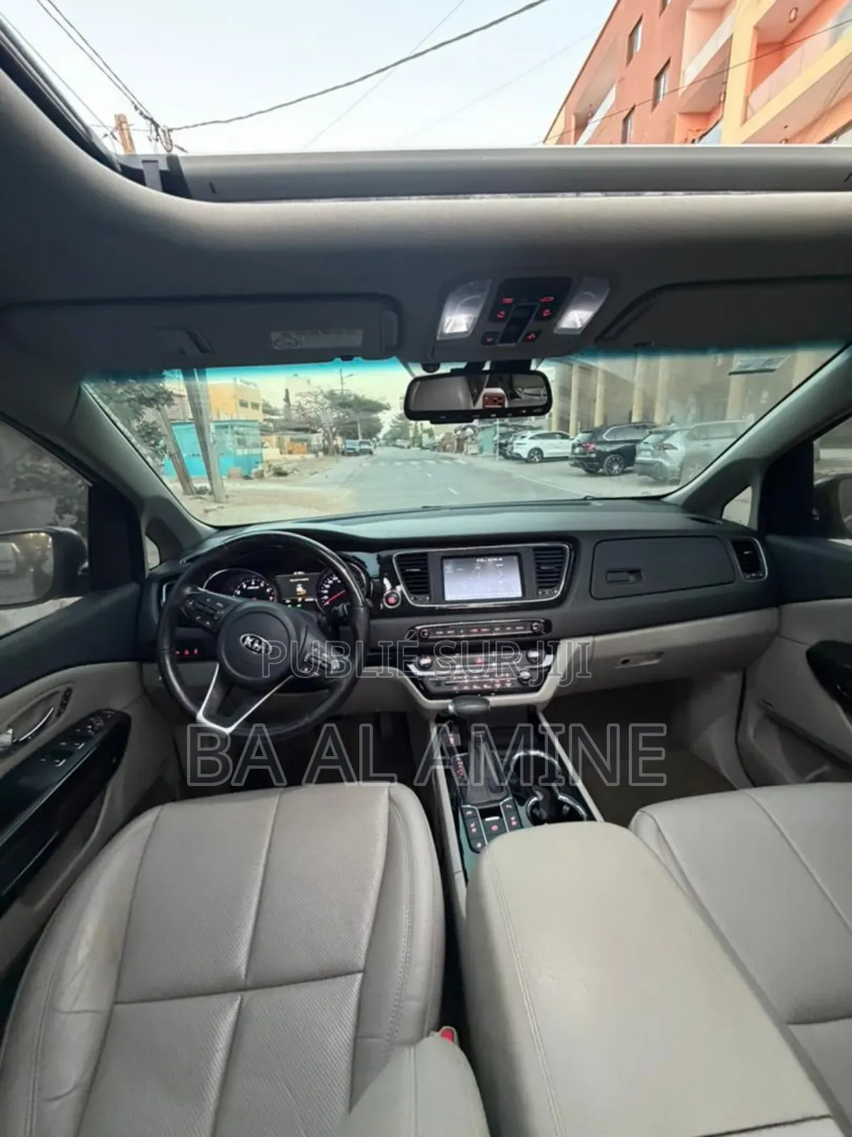 Kia Carnival 2022 Noir