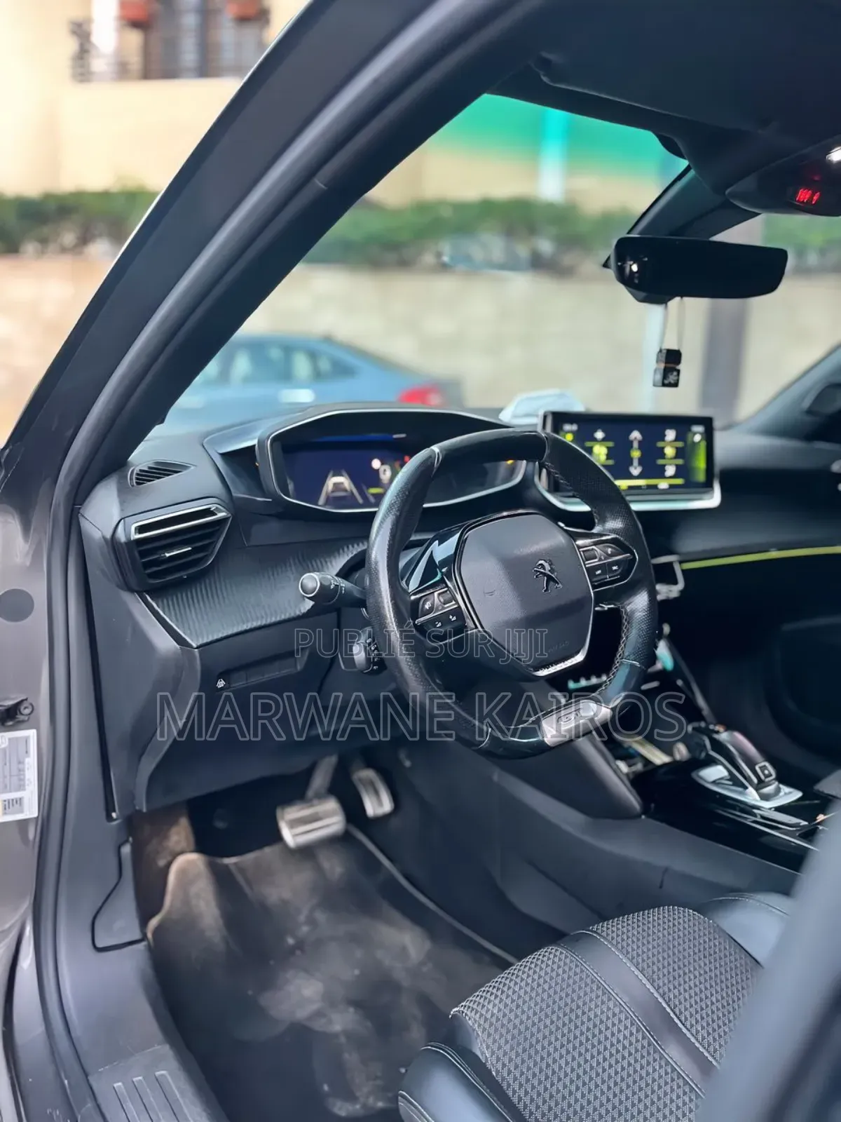 Peugeot 2008 2020 Gris