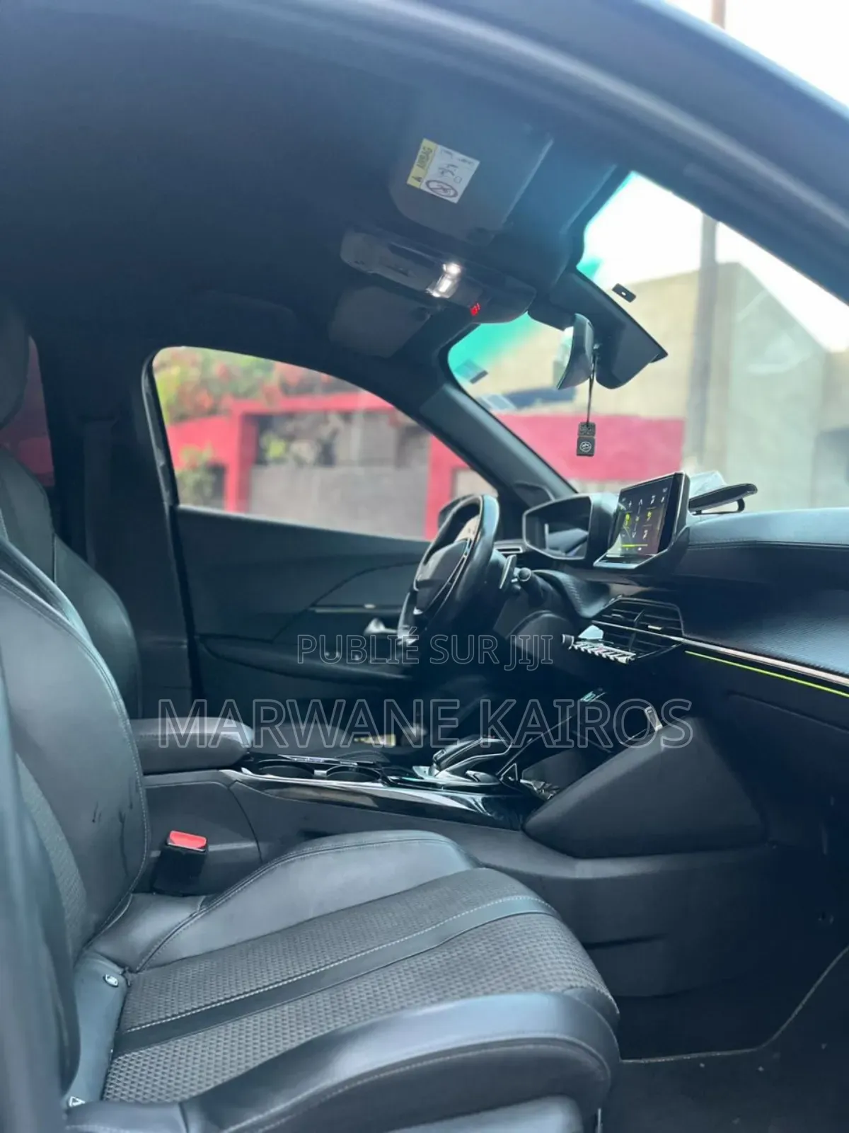 Peugeot 2008 2020 Gris