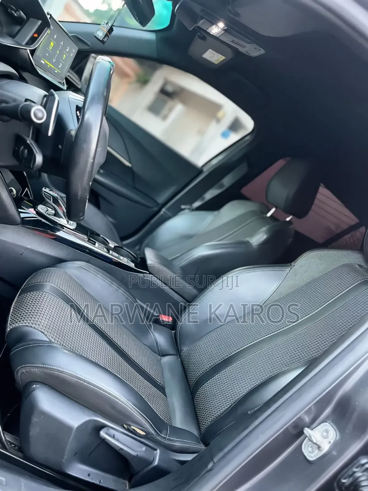 Peugeot 2008 2020 Gris