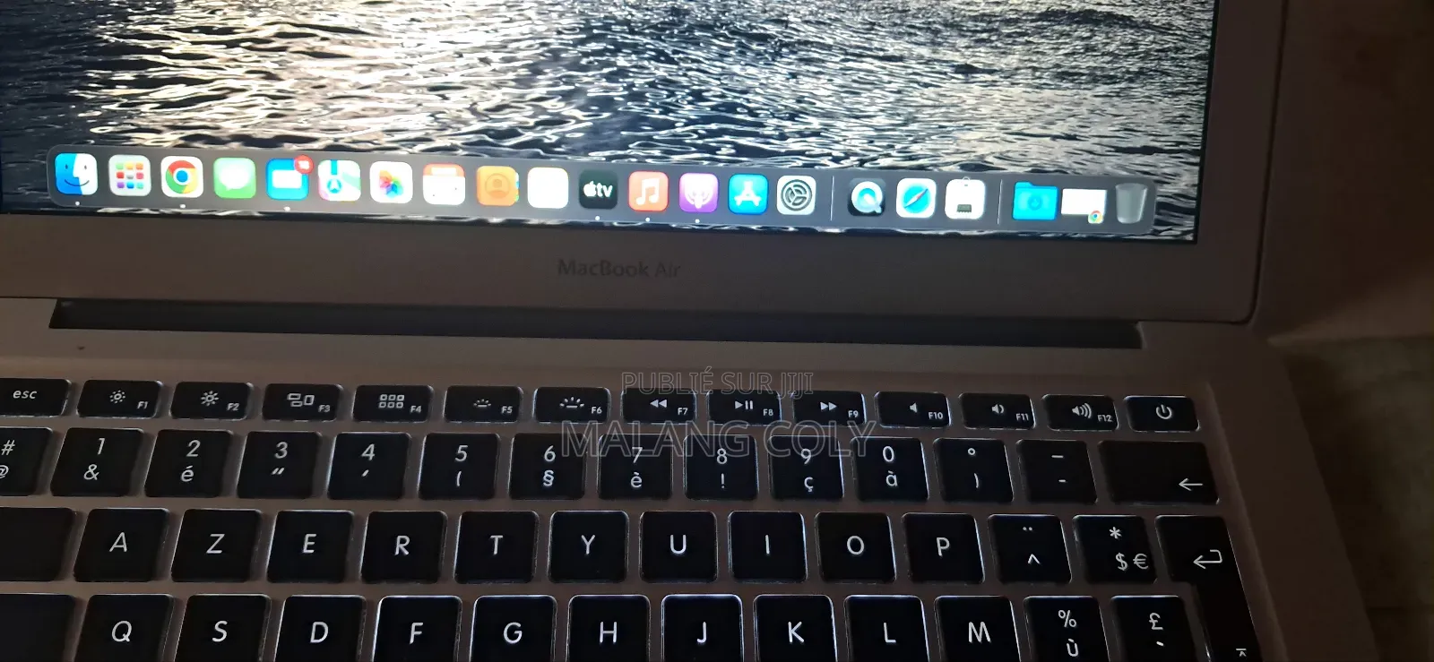 Ordinateur portable Apple MacBook 8GB Intel Core 5 HDD 256GB