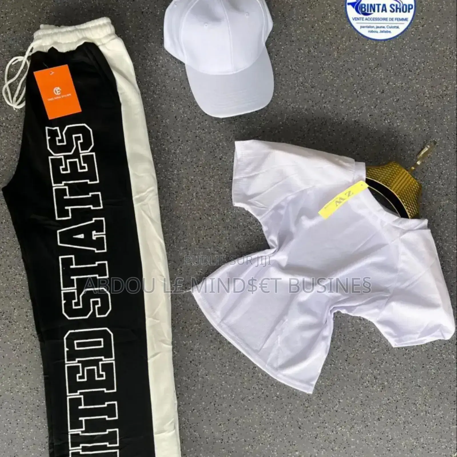 Ensemble Body + Bas Large Jogging Original Disponible