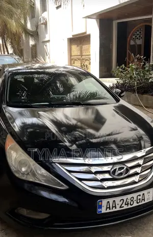 Hyundai Sonata Limited 2.0T Sedan (2.0L 4cyl 6A) 2013 Noir