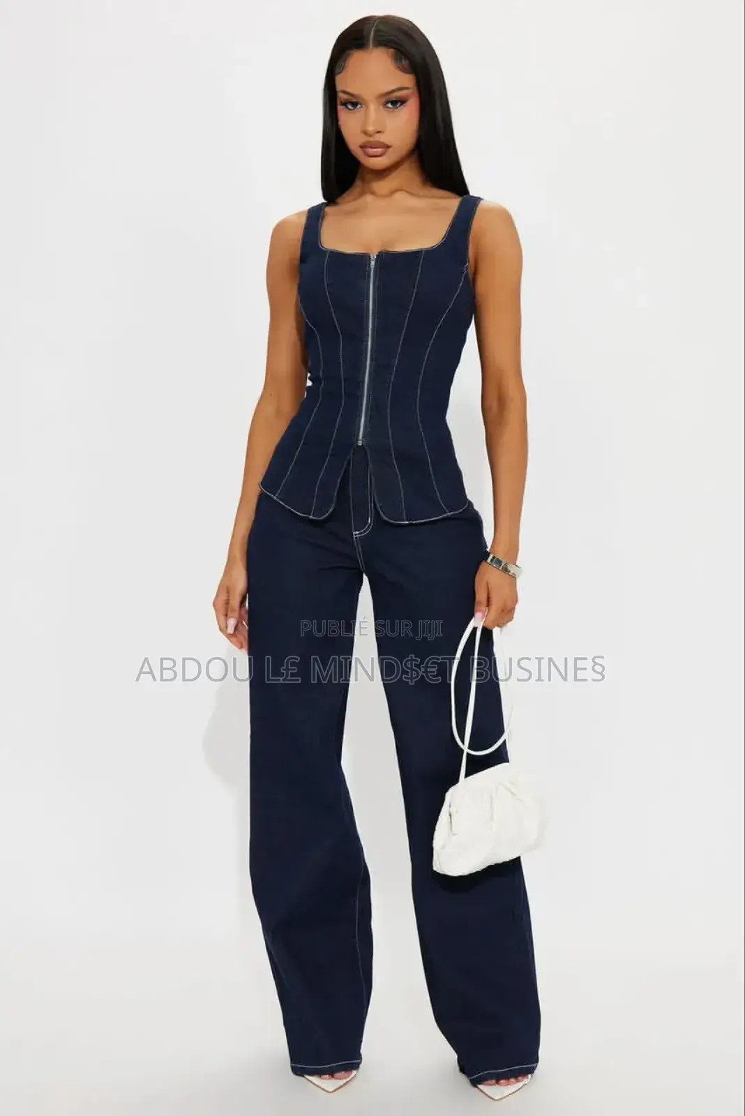 Toute Ensemble Jeans Pour Femme Disponible