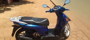 Honda Autre 2004 Bleu