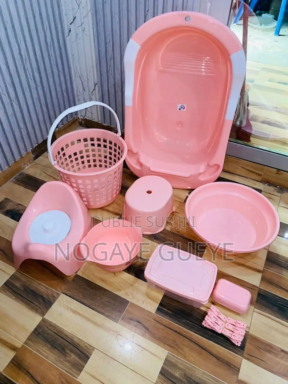 Ensenble Baignoire Bebe