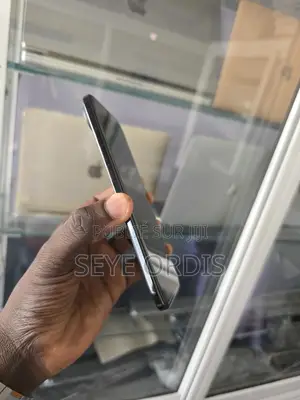 Nouveau Apple iPhone 17 256 GB Noir