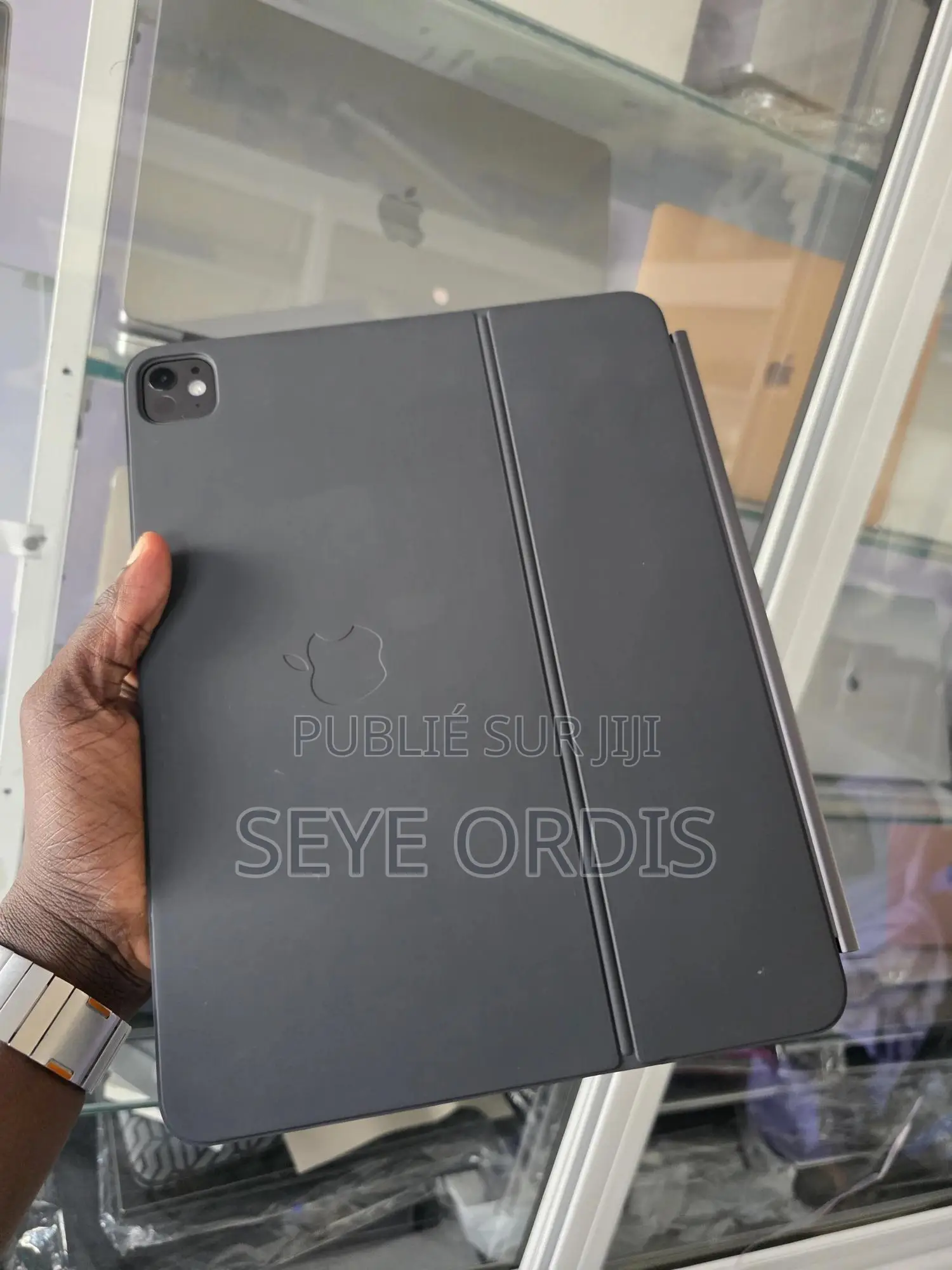 Nouveau Apple iPad Pro 512 GB Noir