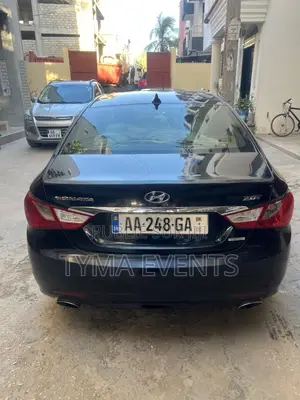Hyundai Sonata Limited 2.0T Sedan (2.0L 4cyl 6A) 2013 Noir