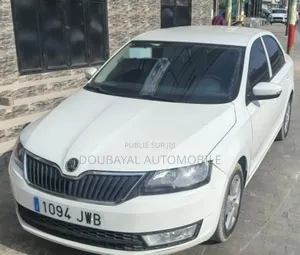 Skoda Rapid 2017 Blanc
