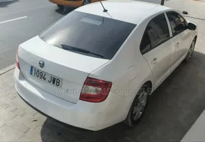 Skoda Rapid 2017 Blanc