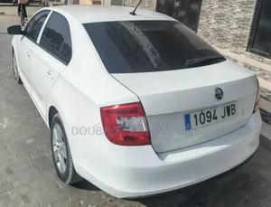 Skoda Rapid 2017 Blanc
