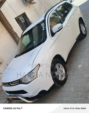 Mitsubishi RVR 2014 Blanc