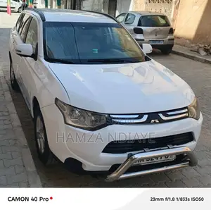 Mitsubishi RVR 2014 Blanc