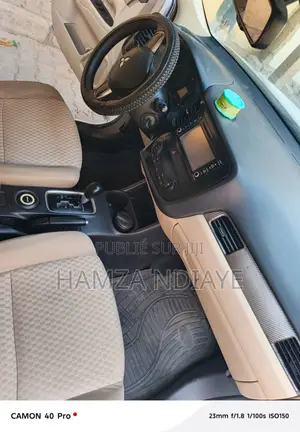 Mitsubishi RVR 2014 Blanc