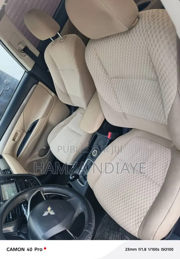 Mitsubishi RVR 2014 Blanc