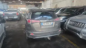 Toyota RAV4 2016 Autre