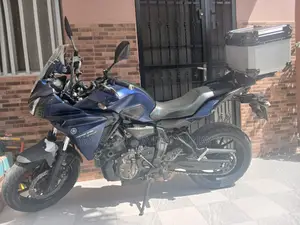 Yamaha Autre 2018 Bleu