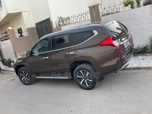 Mitsubishi Pajero 2020 Marron